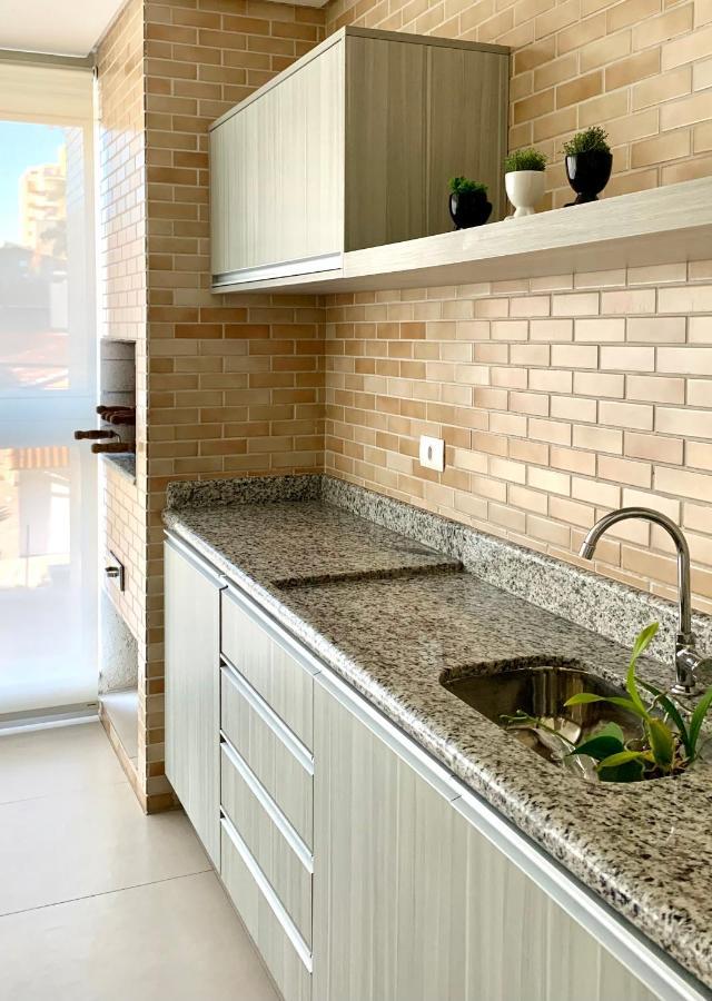 Enseada Palmas Apartment Гуаружа Екстериор снимка